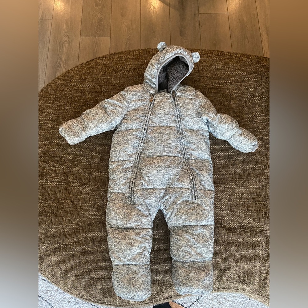 Gap 12-18 month baby snowsuit unisex